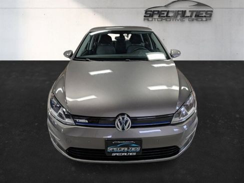 Used 2015 Volkswagen e-Golf Limited Edition image 6
