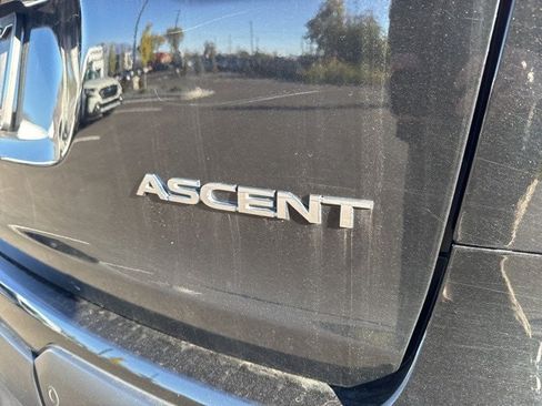 Used 2023 Subaru Ascent Premium w/ Convenience Package image 12