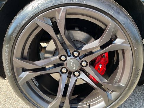 Used 2024 Chevrolet Camaro SS RWD image 33