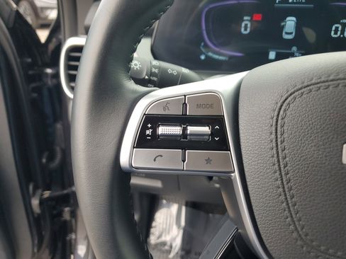 Used 2025 Kia Telluride LX FWD image 22
