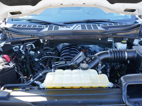 Used 2023 Ford F150 XLT w/ XTR Package AWD/4WD image 32