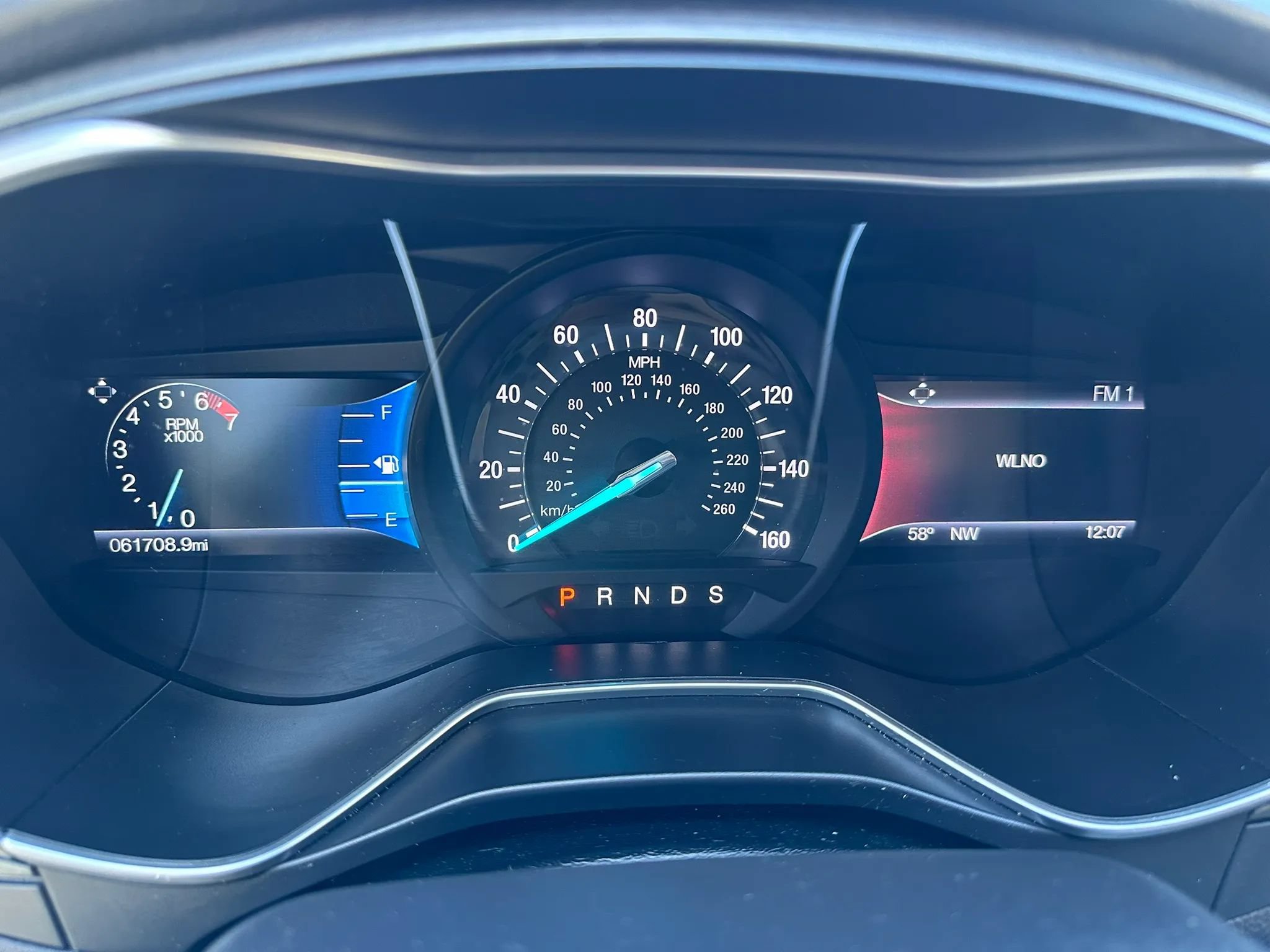 Used 2016 Ford Fusion Titanium AWD/4WD image 24