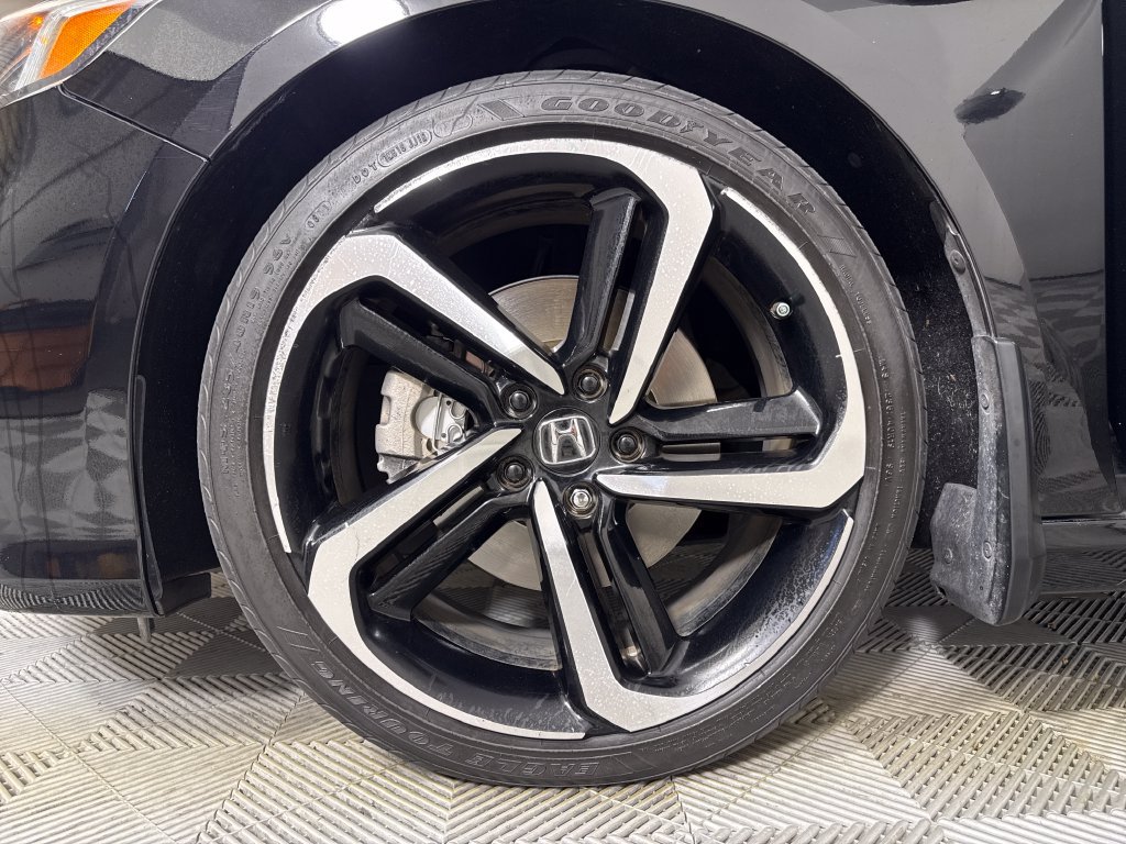 Used 2018 Honda Accord Sport image 20