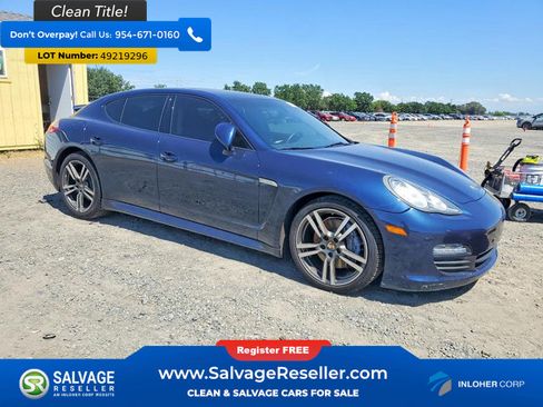 Used 2012 Porsche Panamera 4 image 5