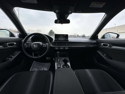 Used 2024 Honda Civic Sport image 19