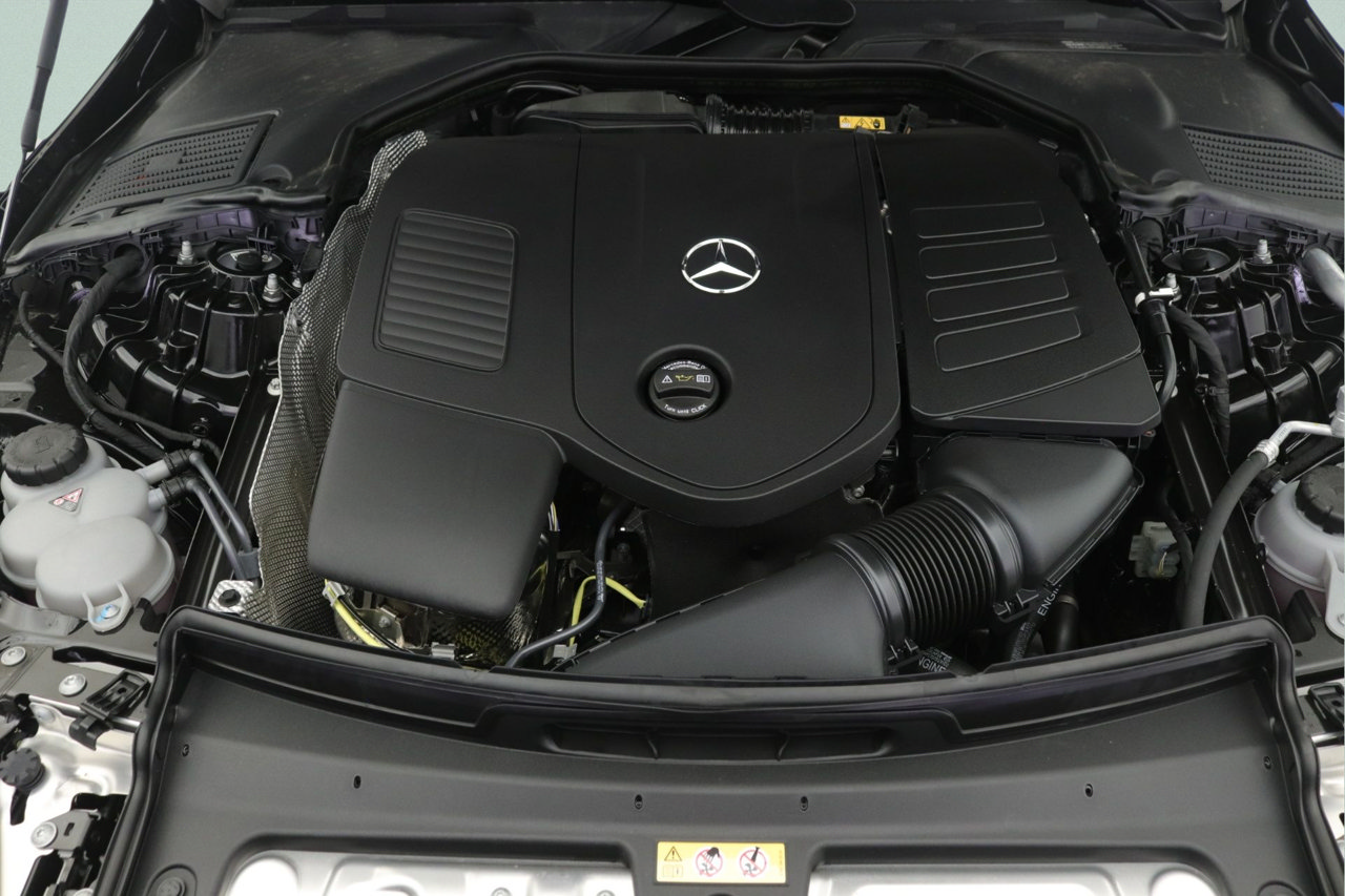 New 2026 Mercedes-Benz C 300 4MATIC Sedan image 10