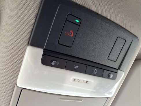 Used 2021 Nissan Rogue SV FWD image 26