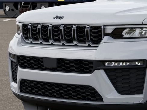 New 2026 Jeep Grand Cherokee Limited w/ Limited Altitude Package AWD/4WD image 65