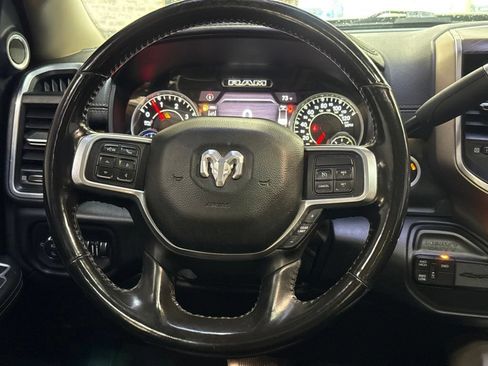 Used 2020 RAM 3500 Laramie AWD/4WD image 16