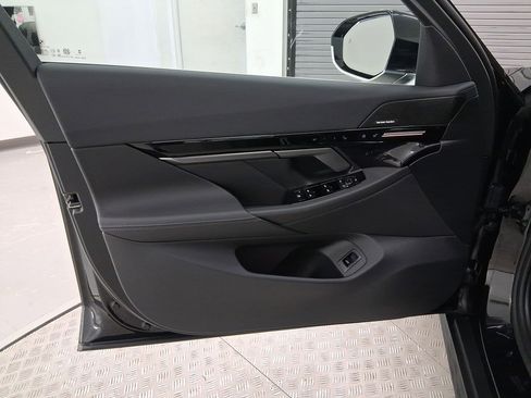 New 2026 BMW 530i w/ Premium Package image 12