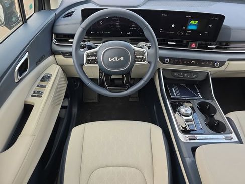 New 2026 Kia Carnival SX FWD image 8