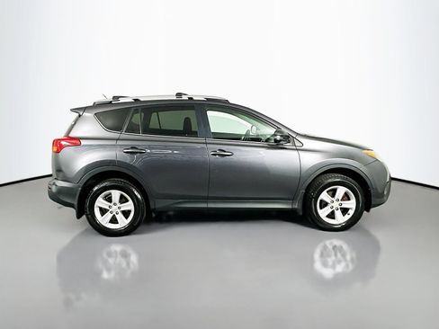 Used 2013 Toyota RAV4 XLE AWD/4WD image 8