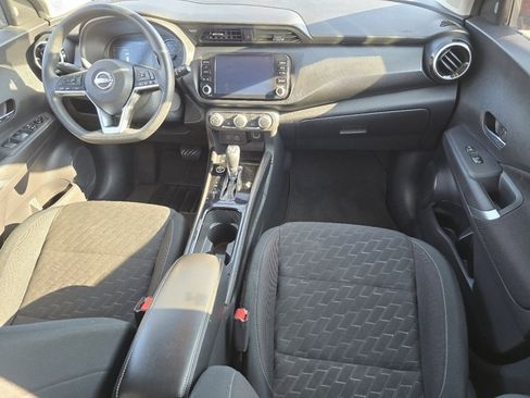 Used 2024 Nissan Kicks SV image 18