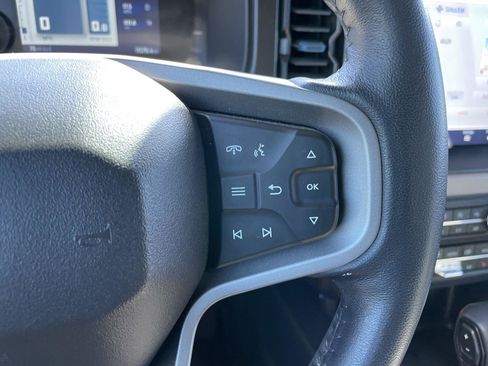 Used 2022 Ford Bronco Wildtrak image 16