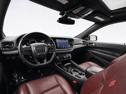 Used 2023 Dodge Durango GT image 31