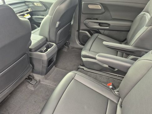 New 2027 Kia Telluride S w/ Towing Package AWD/4WD image 12