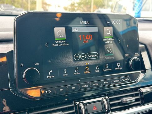 Used 2023 Nissan Pathfinder SL image 15