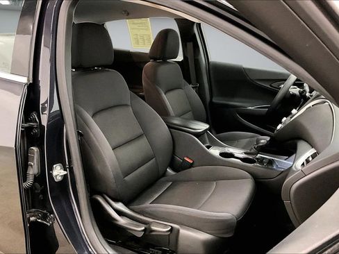 Used 2023 Chevrolet Malibu LT image 29