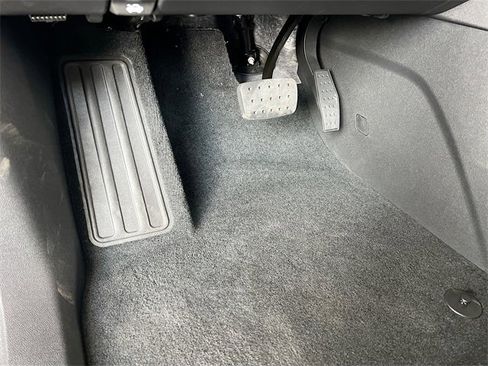 New 2026 Buick Enclave Sport Touring w/ Power Package image 14