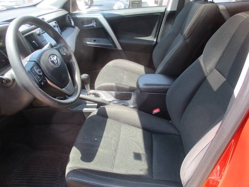 Used 2015 Toyota RAV4 XLE AWD/4WD image 21