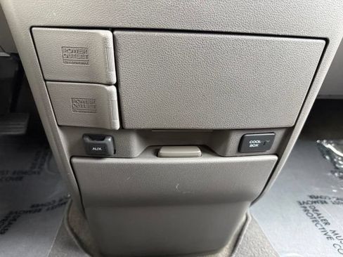 Used 2013 Honda Odyssey Touring image 39