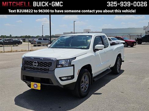 Used 2025 Nissan Frontier SV w/ SV Convenience Package RWD image 1