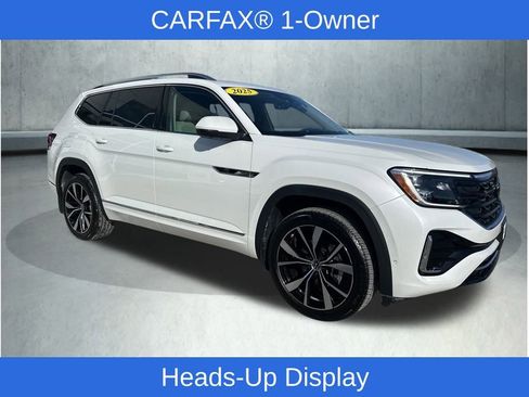 Used 2025 Volkswagen Atlas SEL Premium R-Line image 7