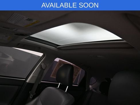 Used 2015 Toyota Prius Four w/ Deluxe Solar Roof Package FWD image 27