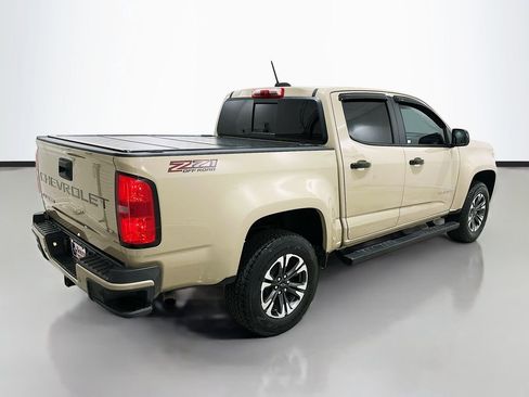 Used 2022 Chevrolet Colorado Z71 AWD/4WD image 7