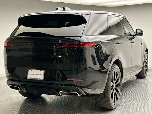New 2027 Land Rover Range Rover Sport Dynamic SE AWD/4WD image 3