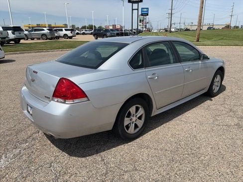 Used 2012 Chevrolet Impala LS FWD image 3