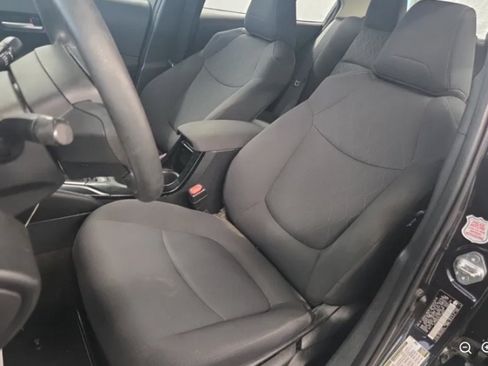 Used 2020 Toyota Corolla LE FWD image 9