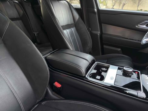 Used 2018 Land Rover Range Rover Velar R-Dynamic SE image 69