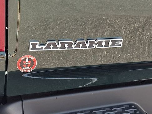 New 2026 RAM 1500 Laramie AWD/4WD image 17