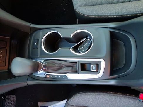 Used 2024 Chevrolet Equinox LT image 23