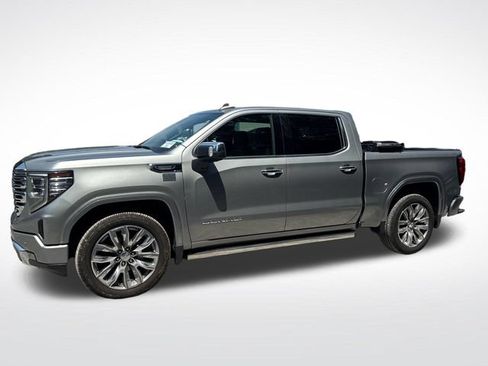 Used 2024 GMC Sierra 1500 Denali AWD/4WD image 2