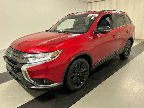 Used 2020 Mitsubishi Outlander LE image 5