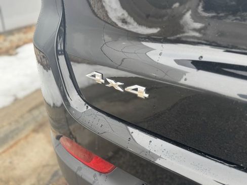 Used 2024 Jeep Compass Latitude image 38