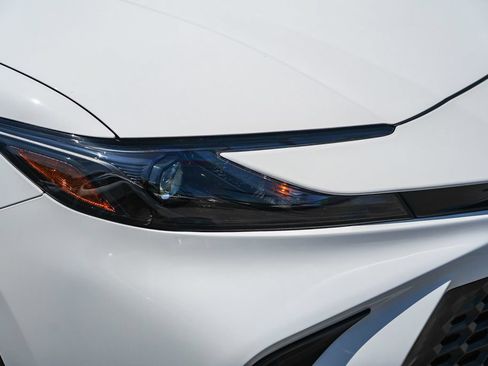 Used 2026 Toyota Camry SE w/ Multimedia Upgrade Package FWD image 10