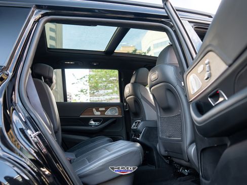 Used 2020 Mercedes-Benz GLS 580 4MATIC image 19
