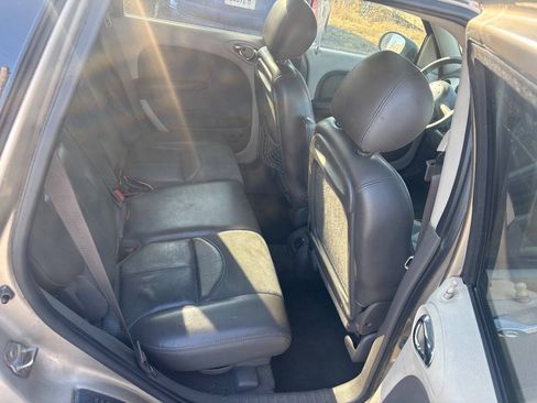 Used 2003 Chrysler PT Cruiser Limited FWD image 20