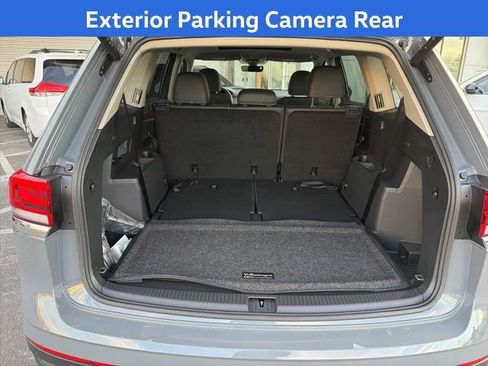 Used 2025 Volkswagen Atlas SEL image 7