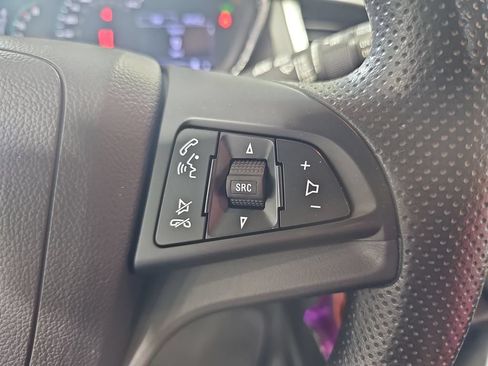Used 2020 Chevrolet Trax LS w/ Tint and Cruise Package AWD/4WD image 17