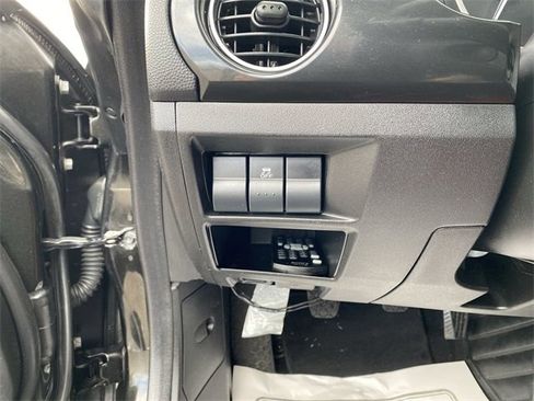 Used 2013 MAZDA MX-5 Miata Sport image 15