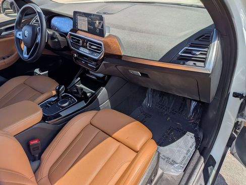 Used 2024 BMW X3 sDrive30i w/ Convenience Package RWD image 10