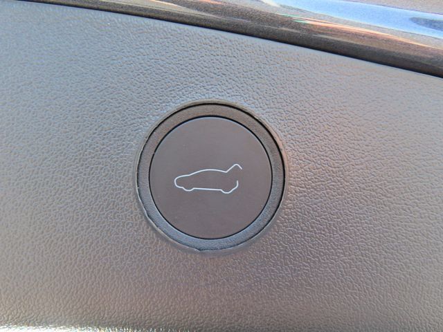 Used 2023 Tesla Model 3 Standard Range RWD image 28