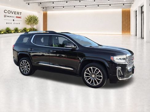 Used 2021 GMC Acadia Denali w/ Denali Technology Package FWD image 15