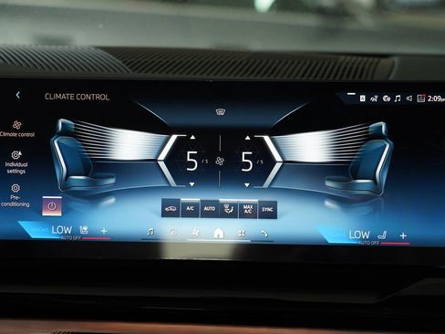 New 2027 BMW 530i xDrive AWD/4WD image 17