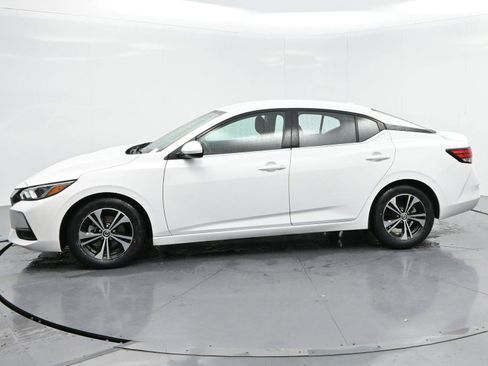 Used 2021 Nissan Sentra SV image 4