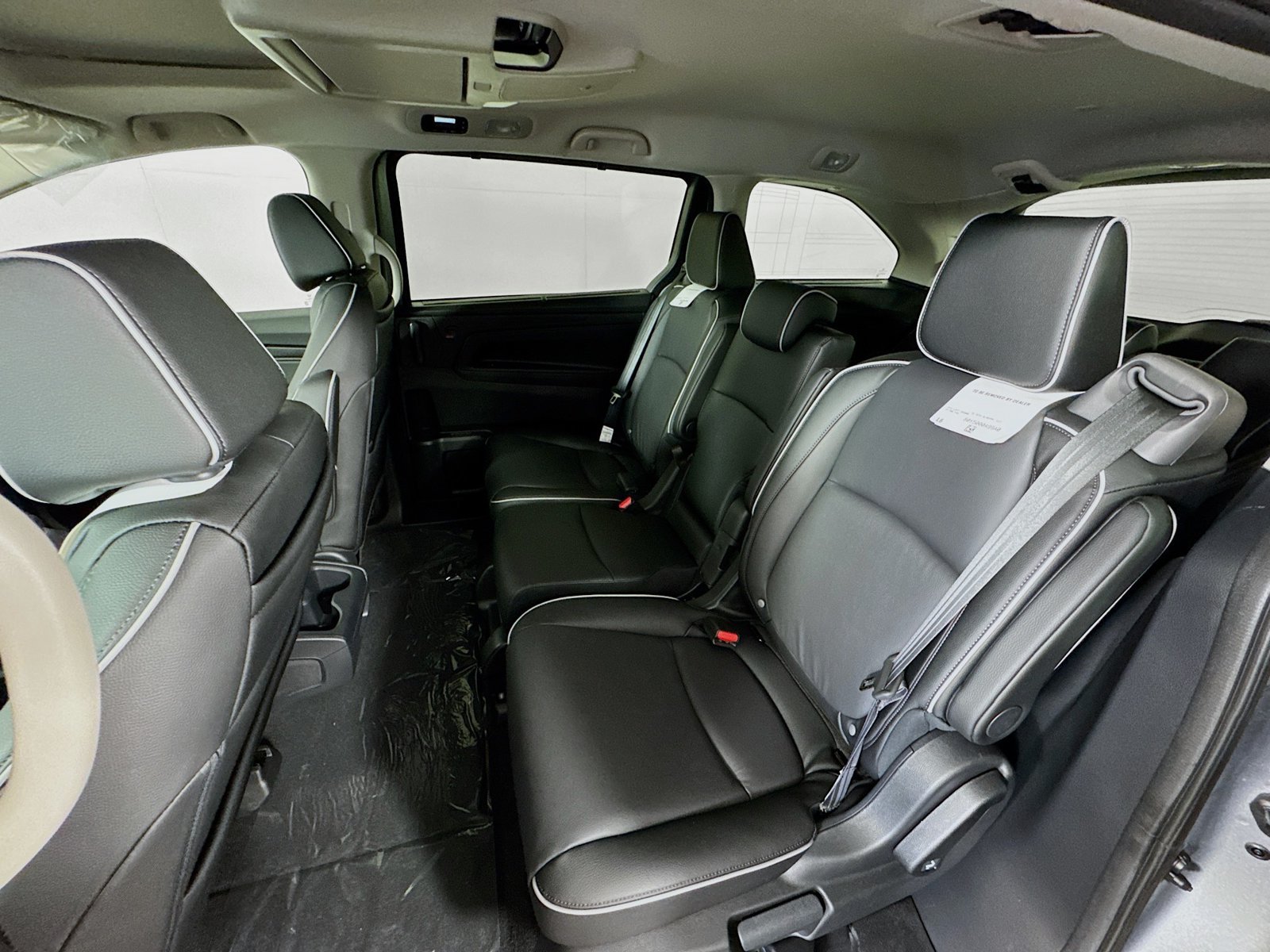 Certified 2026 Honda Odyssey Touring image 24